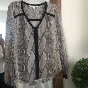 Diane Von Furstenberg snake print top size 2